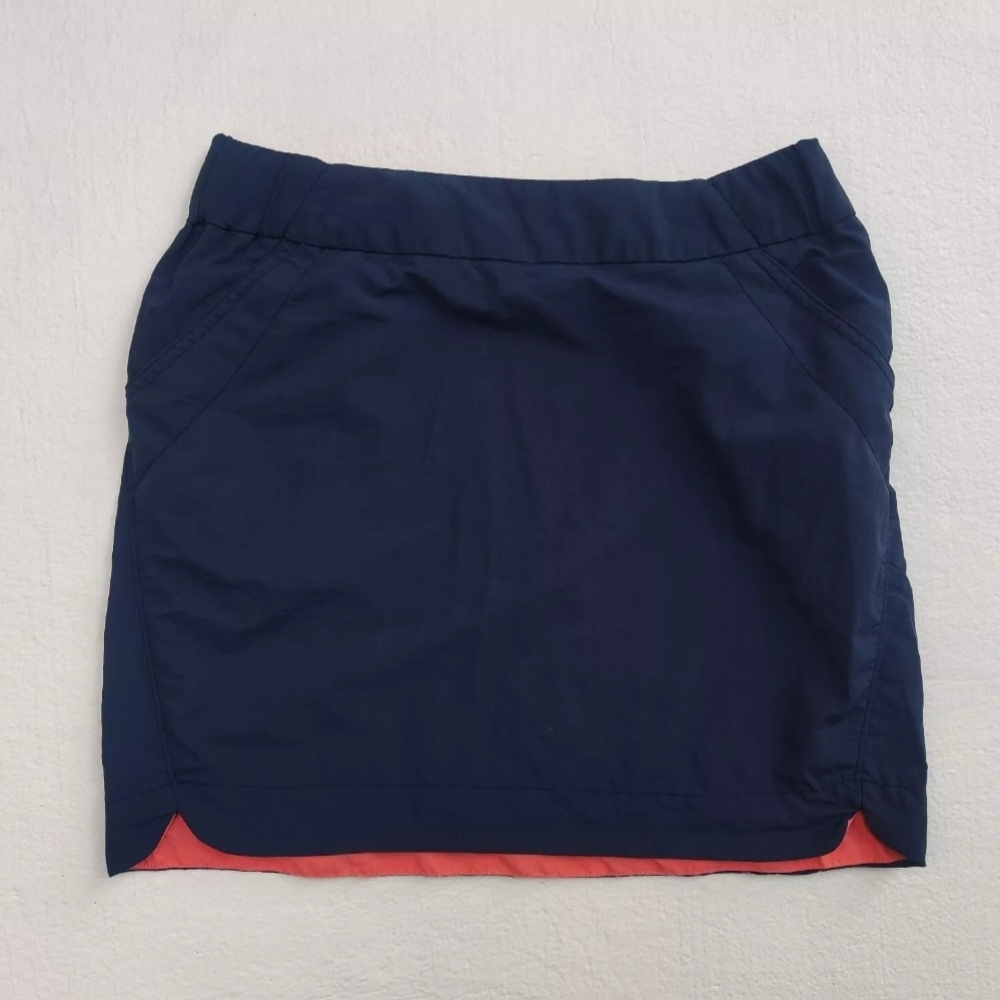 Chic Navy Pencil Skirt with Coral Accent